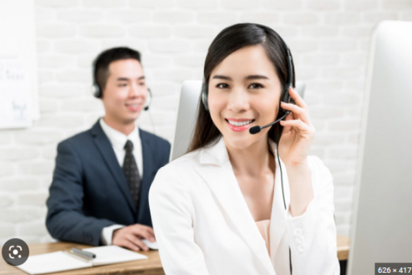 Hotline Far East National Bank luôn sẵn sàng hỗ trợ khách hàng